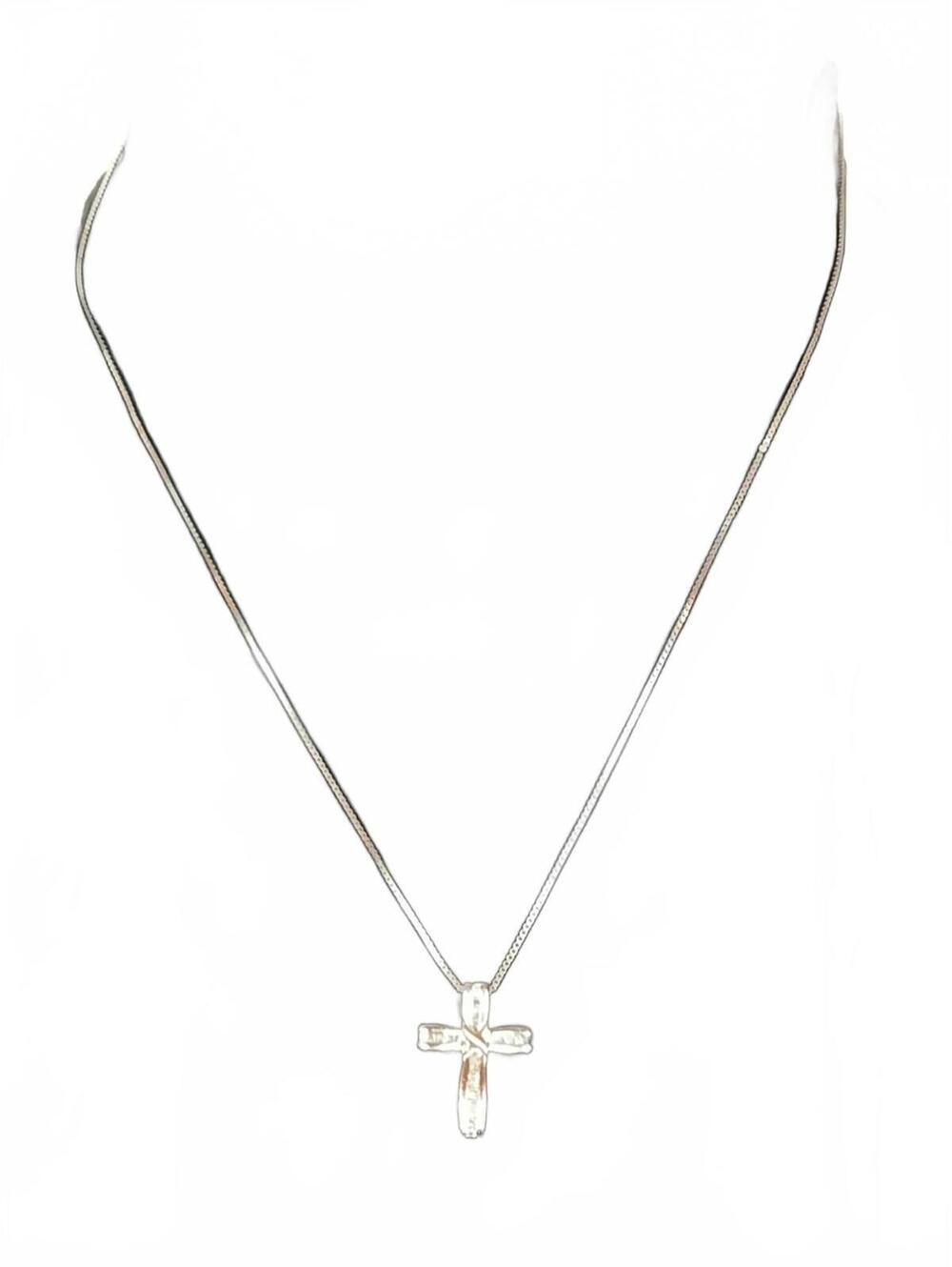 925 Sterling Silver 17" Box Link Chain & 925 1" Cross & Diamonds 4.9g